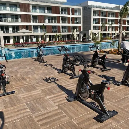 Courtyard Long Beach *