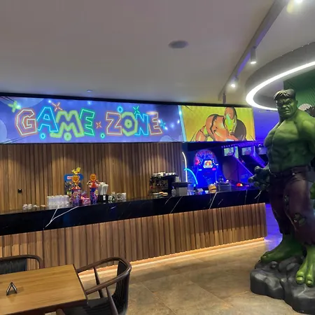 Grand Sapphire Casino & 24 Iskele شقة